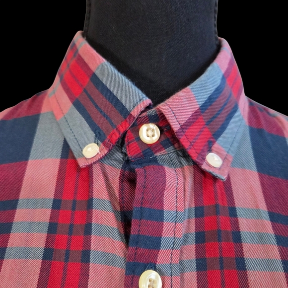 Ralph Lauren Red and Blue Plaid Custom Fitl Shirt Size L - Picture 2 of 7